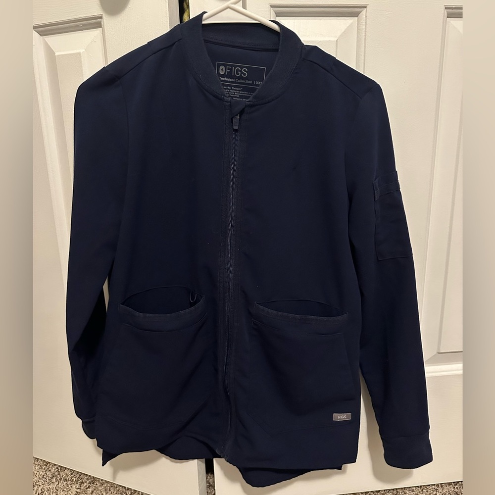 Figs Navy Bellery Scrub Jacket
